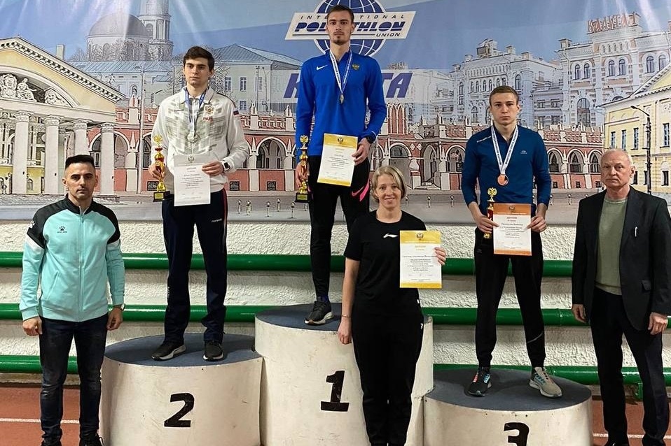 ПОЗДРАВЛЯЕМ! Студент КГУФКСТ Егор Сечь – победитель Чемпионата России по полиатлону.