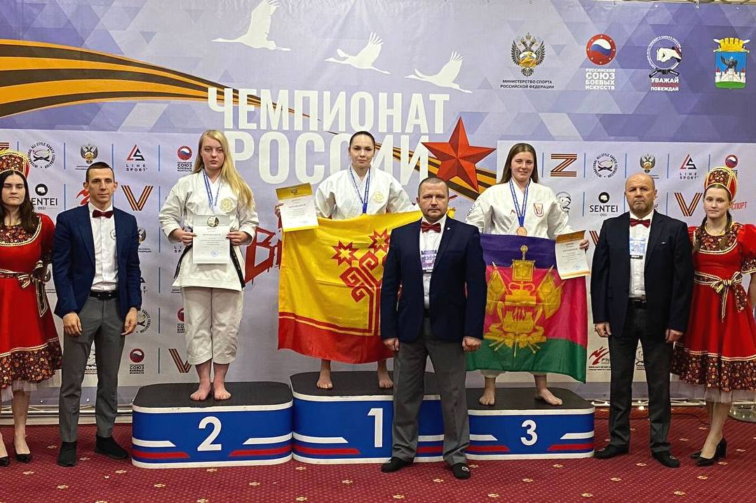 ПОЗДРАВЛЯЕМ! Студентка КГУФКСТ – бронзовый призер Чемпионата России по всестилевому каратэ. 