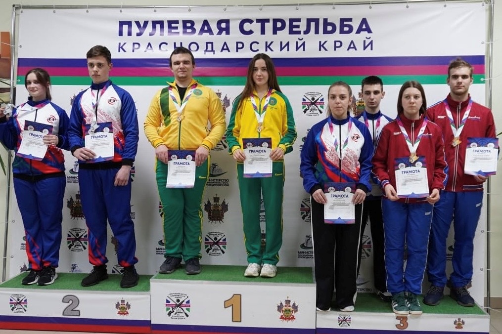 ПОЗДРАВЛЯЕМ! Студентка КГУФКСТ Анна Тиганова – бронзовый призер Кубка России по пулевой стрельбе.