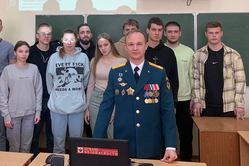 В КГУФКСТ прошло предупредительно-профилактическое мероприятие, посвященное противодействию информационно-психологического влияния.