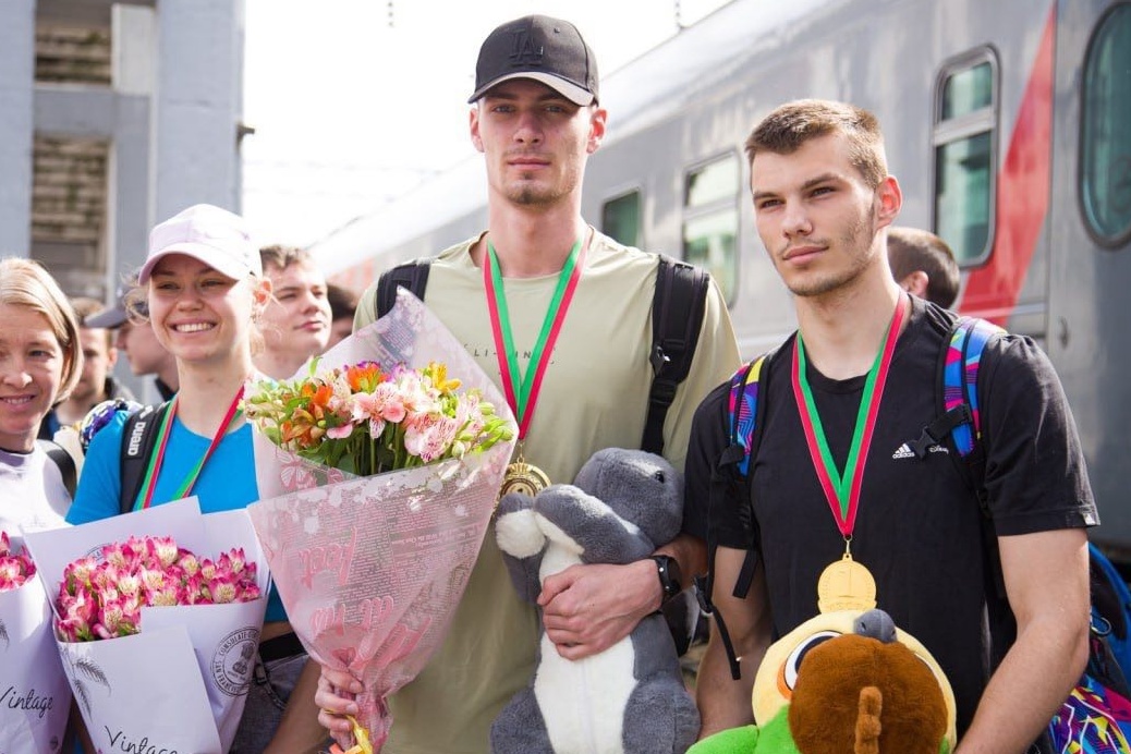 ПОЗДРАВЛЯЕМ! Студент университета Егор Сечь одержал победу на чемпионате мира по полиатлону.