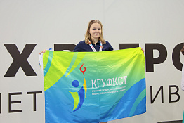 ПОЗДРАВЛЯЕМ! Студенты КГУФКСТ завоевали медали на IX Всероссийской летней Универсиаде по плаванию.