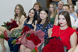 Вручение дипломов: Факультет спорта (05.07.2019)