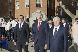Торжественная линейка, посвящённая началу учебного года (02.09.2019)