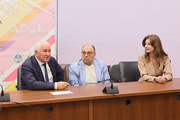 От университетской аудитории — к настоящему делу: студентам КГУФКСТ вручили благодарственные письма!