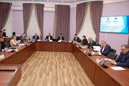 В университете прошло совещание, посвящённое подготовке спортсменов к предстоящим Олимпийским и Паралимпийским зимним играм в Пекине.