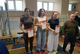 День тренера отметили по‑спортивному: студенты сразились в мас‑рестлинге