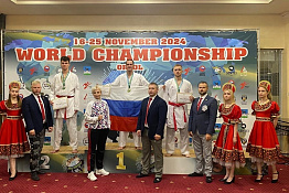 ПОЗДРАВЛЯЕМ! Студенты КГУФКСТ завоевали медали на Чемпионате и Первенстве мира по всестилевому каратэ.