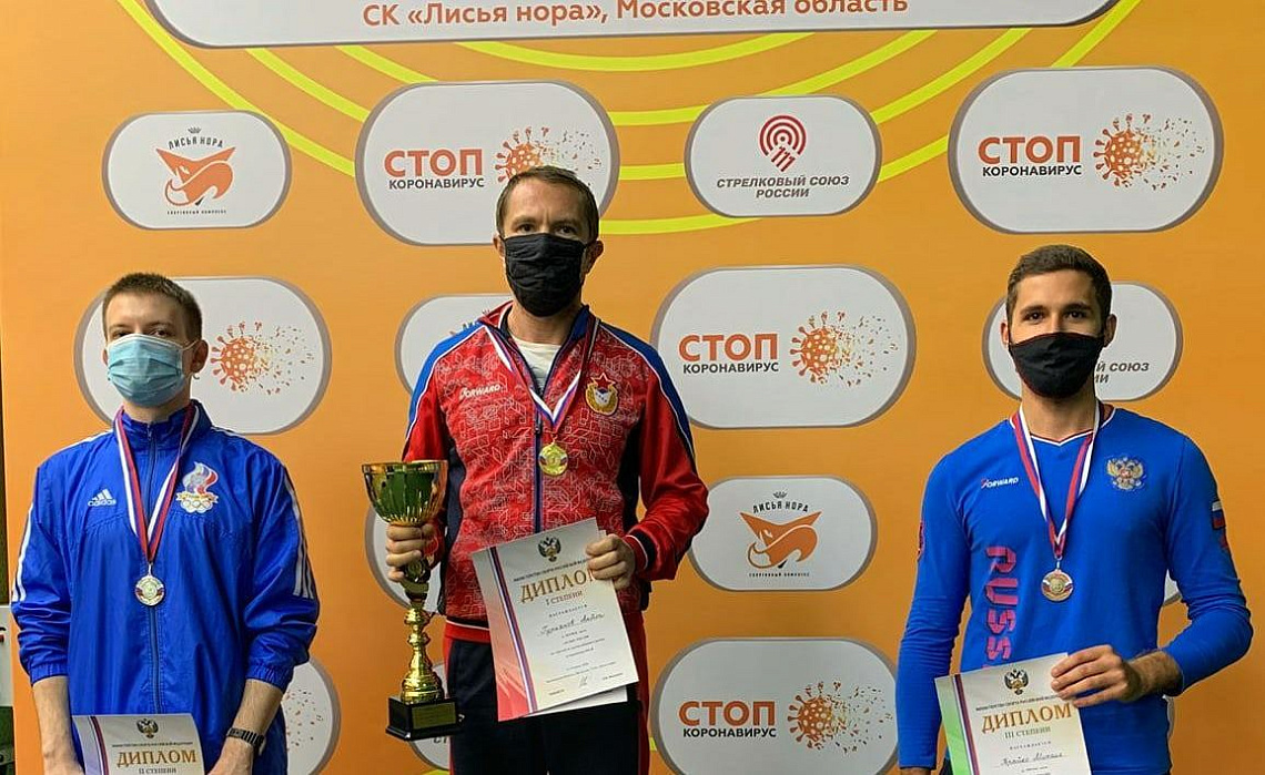 ПОЗДРАВЛЯЕМ! Студенты и выпускники вуза завоевали награды всероссийских соревнований по стендовой стрельбе, а также по стрельбе из малокалиберного и пневматического оружия.