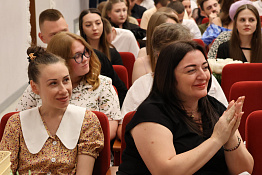 Поздравляем выпускников факультета спортивного менеджмента, педагогики и психологии 2024 года!