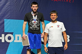 ПОЗДРАВЛЯЕМ! Студенты КГУФКСТ успешно выступили на Чемпионате Южного Федерального округа по боксу.