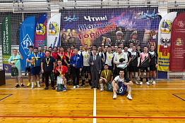 Сборные команды КГУФКСТ по волейболу успешно завершили турнир, посвященный Дню защитника Отечества!