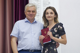 Вручение дипломов: Гуманитарный колледж (04.07.2019)