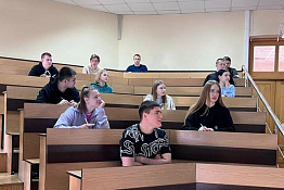 Факультет физической культуры провел Урок патриотического воспитания и мужества «Россия – Родина моя».
