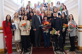 В КГУФКСТ прошло торжественное вручение дипломов бакалавров и магистров выпускникам заочной формы обучения.