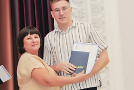 Поздравляем выпускников факультета адаптивной и оздоровительной физической культуры 2024 года!