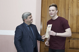 Встреча студентов, участвовавших в ликвидации последствий  наводнения в Туапсинском районе, с представителями  министерства образования, науки и молодежной политики края (28.03.2019)