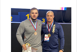 Студенты и выпускники университета завоевали медали Чемпионата России по греко-римской борьбе
