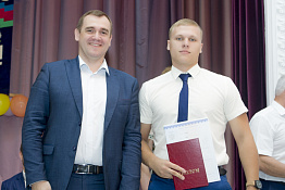 Вручение дипломов: Факультет спорта (05.07.2019)